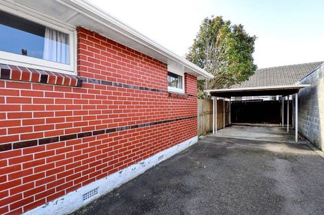 Photo of property in 1 Field Street, Silverstream, Upper Hutt, 5019