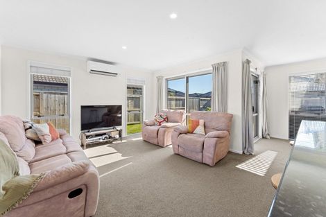 Photo of property in 10 Kanapa Close, Papamoa, 3118