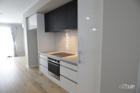 Photo of property in 213 Hobsonville Point Road, Hobsonville, Auckland, 0616