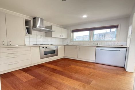 Photo of property in 1/17 Marriott Road, Pakuranga, Auckland, 2010
