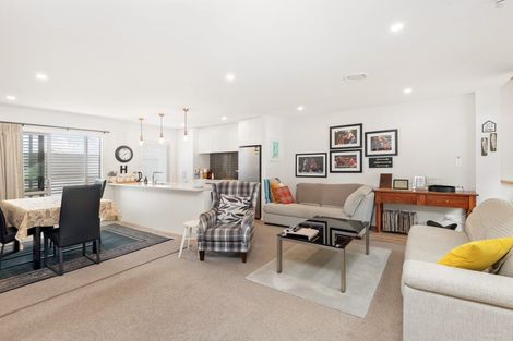 Photo of property in 4/19 Ruakiwi Road, Hamilton Lake, Hamilton, 3204