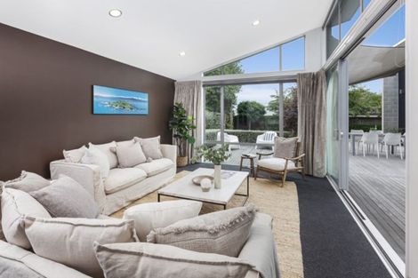 Photo of property in 6 Ombersley Terrace, Opawa, Christchurch, 8023
