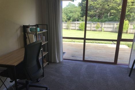 Photo of property in 2 Estaugh Close, Kauri, Kamo, 0185