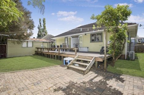 Photo of property in 1/88 Kervil Avenue, Te Atatu Peninsula, Auckland, 0610