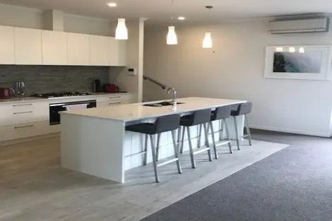 Photo of property in 22 Pioneer Rise, Silverdale, 0932