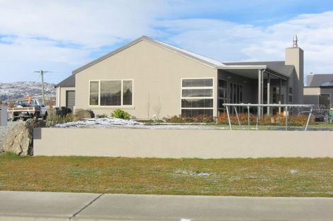 Photo of property in 21 Larch Crescent, Alexandra, 9320