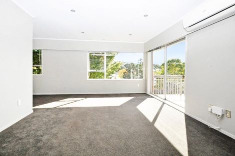 Photo of property in 1/93 Moore Street, Hillcrest, Auckland, 0627