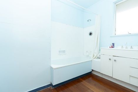 Photo of property in 14b Delamare Road, St Andrews, Hamilton, 3200