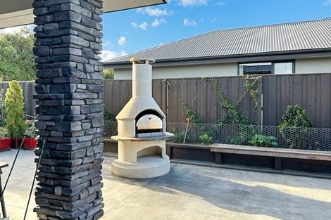 Photo of property in 31 Chesterfield Place, Rangiora, 7400