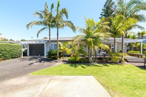 Photo of property in 107 Shakespeare Road, Milford, Auckland, 0620