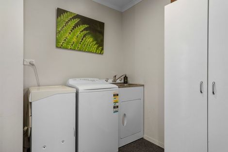 Photo of property in 15 Tory Way, Omokoroa, 3114