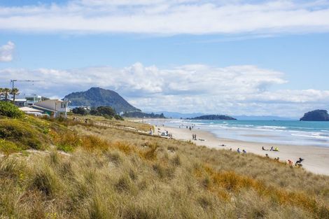 Photo of property in 2/127 Oceanbeach Road, Mount Maunganui, 3116