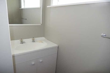 Photo of property in 37 Carrington Avenue, Hillcrest, Hamilton, 3216