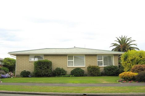 Photo of property in 41 Niven Street, Avondale, Christchurch, 8061
