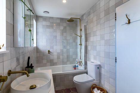 Photo of property in 79 Farquhar Road, Glendene, Auckland, 0602