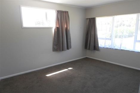 Photo of property in 2/10 Petherick Crescent, Johnsonville, Wellington, 6037