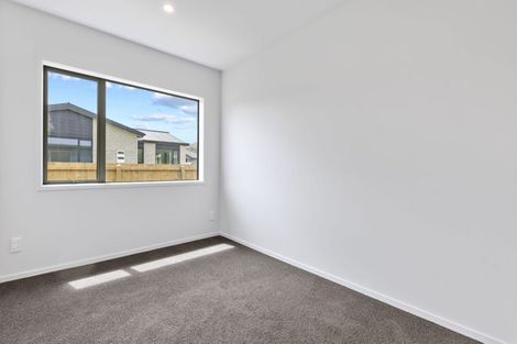 Photo of property in 16 Guy King Place, Huntly, 3700