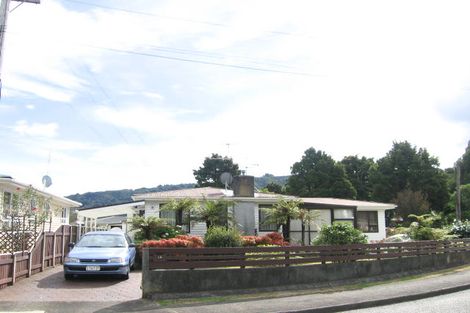 Photo of property in 15 Benge Crescent, Clouston Park, Upper Hutt, 5018