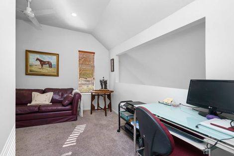 Photo of property in 29d Clare Street, Cambridge, 3434