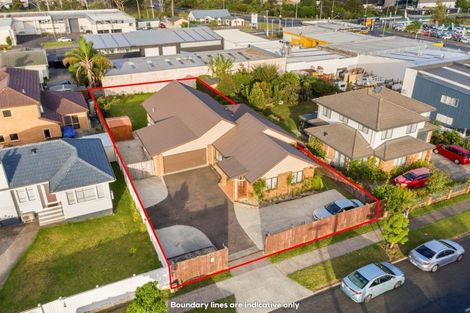 Photo of property in 50 Ranfurly Road, Papatoetoe, Auckland, 2104