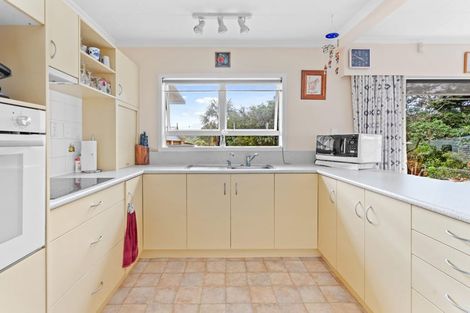 Photo of property in 1999 Ngunguru Road, Ngunguru, Whangarei, 0173