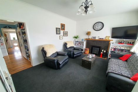 Photo of property in 4 Holmes Street, Waimate, 7924