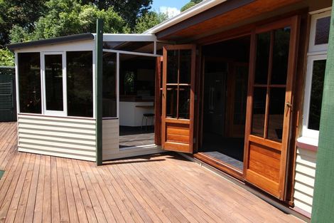 Photo of property in 15 Weenink Road, Karoro, Greymouth, 7805