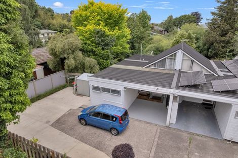 Photo of property in 100b Grand Vue Road, Kawaha Point, Rotorua, 3010