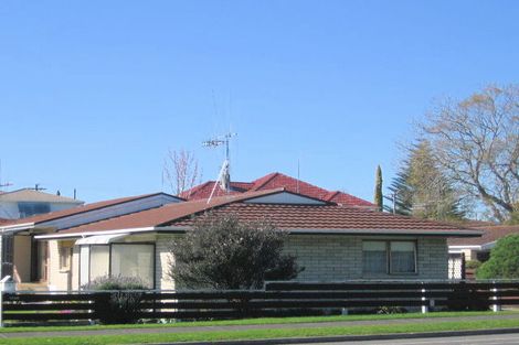 Photo of property in 3/1246 Cameron Road, Gate Pa, Tauranga, 3112