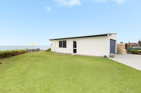 Photo of property in 333 Pukehina Parade, Pukehina, 3189