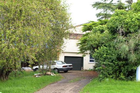 Photo of property in 7 Avoca Road, Cockle Bay, Auckland, 2014
