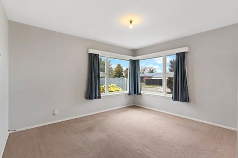 Photo of property in 4 Dunstan Crescent, Hornby, Christchurch, 8042