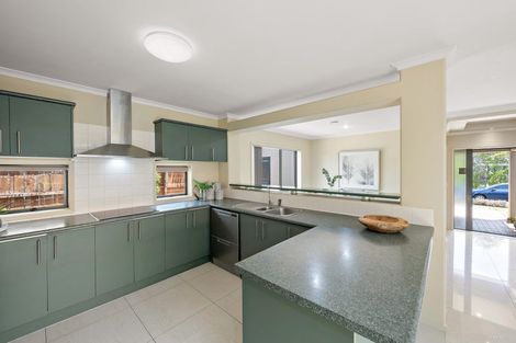 Photo of property in 12 Sheddings Lane, East Tamaki, Auckland, 2016