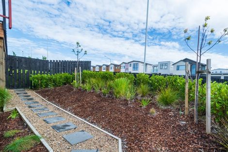 Photo of property in 1 Nugget Avenue, Hobsonville, Auckland, 0616