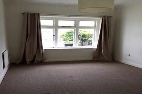 Photo of property in 127 Onepu Road, Lyall Bay, Wellington, 6022