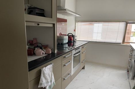 Photo of property in 38 Atkin Avenue, Mission Bay, Auckland, 1071