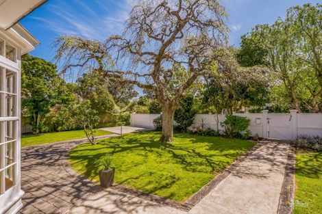 Photo of property in 22 Penrose Street, Woburn, Lower Hutt, 5010