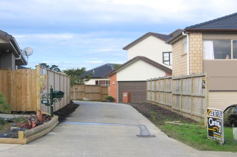 Photo of property in 116 Cyril French Drive, Flat Bush, Auckland, 2016