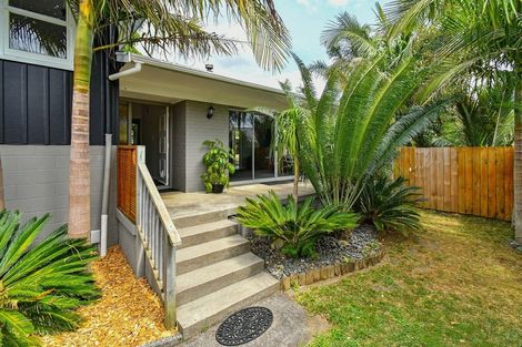 Photo of property in 25 Garden Terrace, Pukekohe, 2120