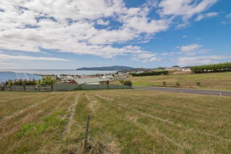 Photo of property in 6 Midgard Road, Coopers Beach, 0420