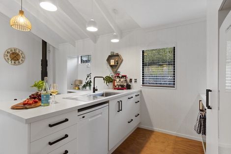 Photo of property in 52 Panorama Drive, Welcome Bay, Tauranga, 3175