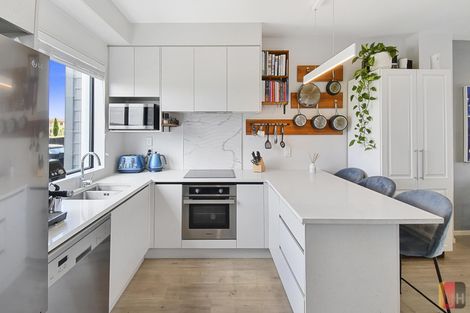 Photo of property in 97 Te Aparangi Road, Papakura, 2110