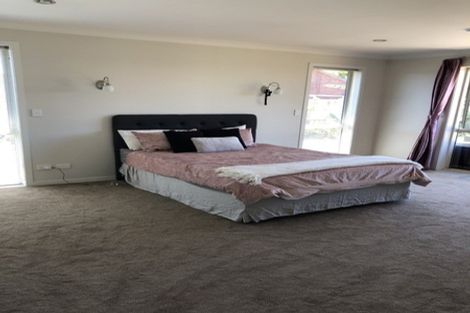 Photo of property in 50 Sirius Crescent, Rototuna North, Hamilton, 3210