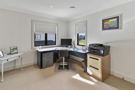 Photo of property in 3 Corsica Way, Karaka, Papakura, 2113