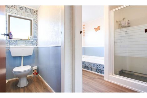 Photo of property in 51 Lanark Crescent, Tamatea, Napier, 4112