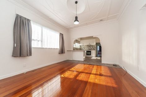 Photo of property in 43 Rotherham Terrace, Miramar, Wellington, 6022