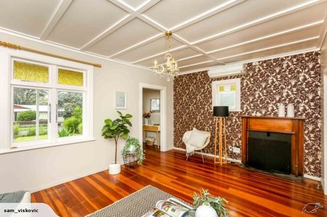 Photo of property in 14 Pukenui Street, Strandon, New Plymouth, 4312