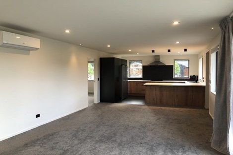 Photo of property in 6 Dingle Street, Lake Hawea, 9382