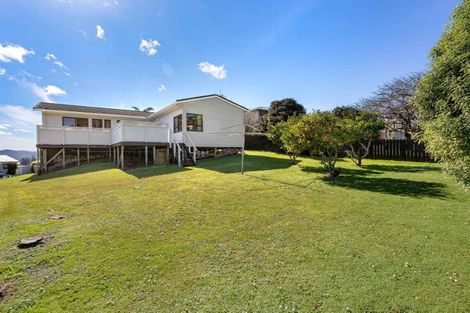 Photo of property in 100 Tobie Place, Whangamata, 3620