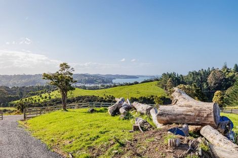Photo of property in 114a Ranui Road, Karetu, 0283